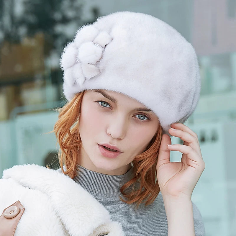 Wholesale Winter Elegant Fur Beret Hats for Women Real Whole Mink Fur Beret With Fur Flowers Luxurious French Style  Hats