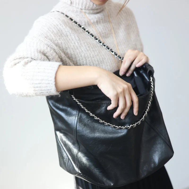 Women's Genuine Leather Large Capacity Tote For 2024 Winter Luxury Designer Chain Shoulder Bags Suitable For Working Traveling