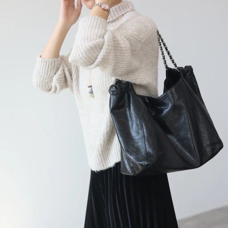 Women's Genuine Leather Large Capacity Tote For 2024 Winter Luxury Designer Chain Shoulder Bags Suitable For Working Traveling