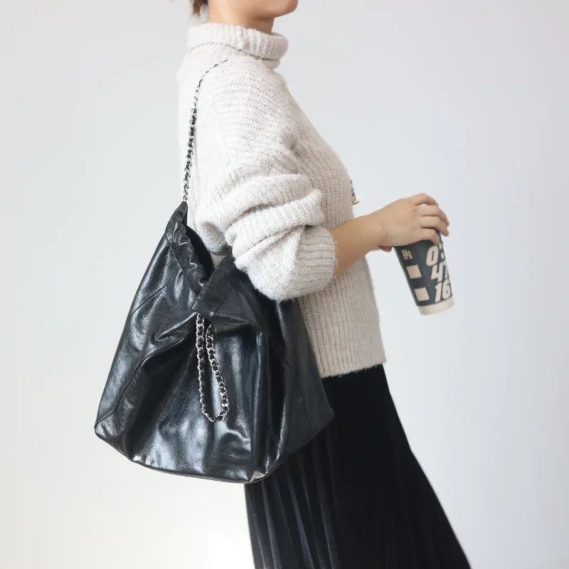 Women's Genuine Leather Large Capacity Tote For 2024 Winter Luxury Designer Chain Shoulder Bags Suitable For Working Traveling