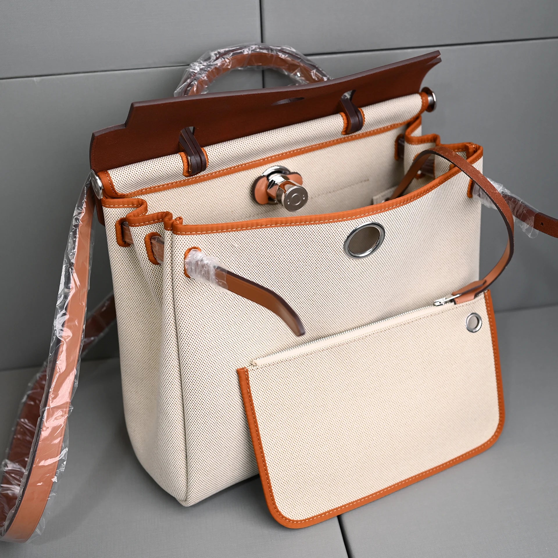 Canvas Handbag Patchwork Leather Retro Women's Bag Crossbody Bag  Fashion Minimalist Versatile Commuter Bag Color Blocking
