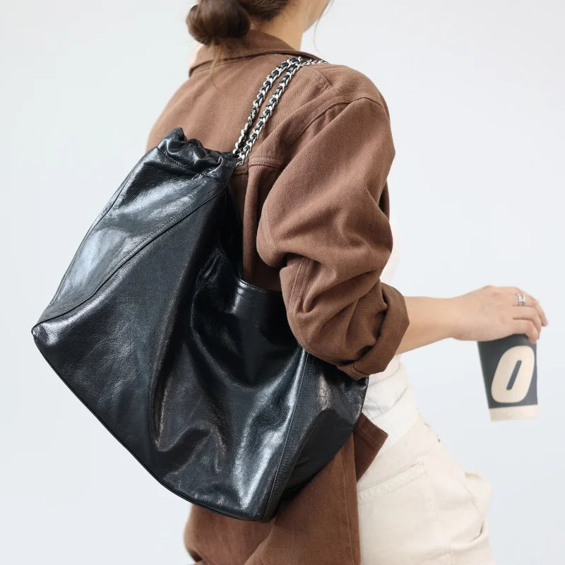 Women's Genuine Leather Large Capacity Tote For 2024 Winter Luxury Designer Chain Shoulder Bags Suitable For Working Traveling